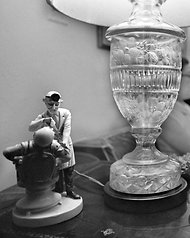 Dr. Jules Manford was a dentist and collector of dental tchotchkes.